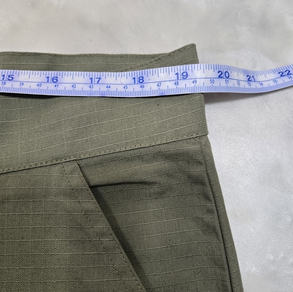 boohooMan New Cargo Olive Green Pants. Size 38 - Picture 6 of 9